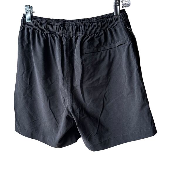 Chubbies The Flints Gym/Swim Hybrid 5.5" Shorts - Picture 3 of 8